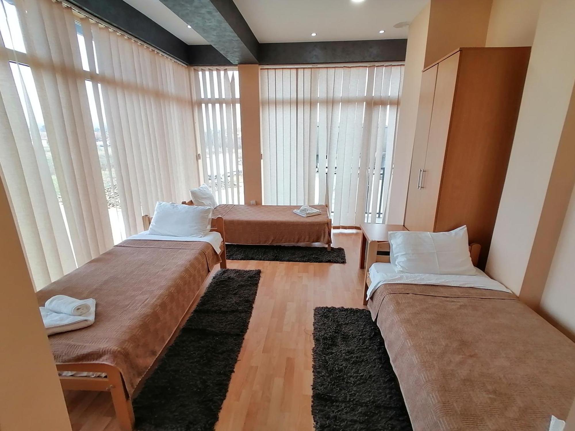 Svilajnac Hotel Talija מראה חיצוני תמונה